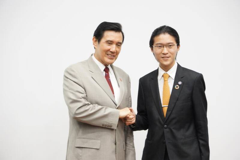 With Former President of R.O.C.
 | #葉直殷